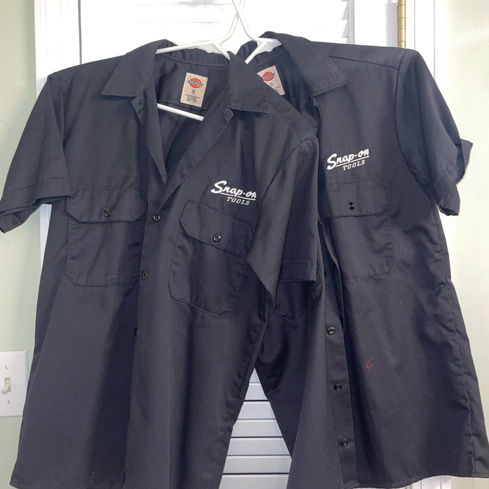 Pair (2) of Snap-on Work Shirts Mens Size Small NWOT